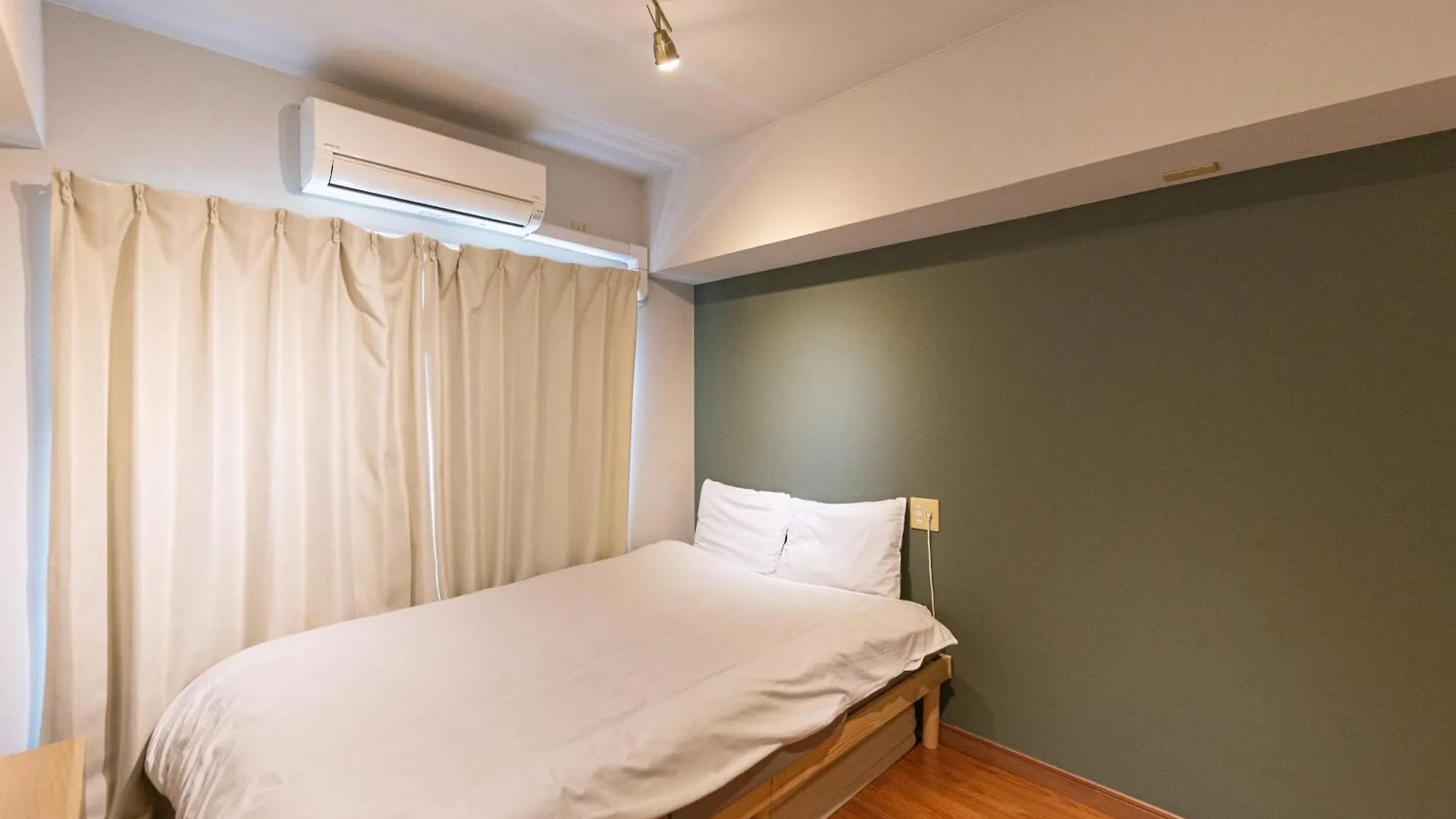Apartamento 702 道頓堀側のお部屋 中心地へのアクセス抜群 ダブルベッド1台 お布団1枚 Osaka Japón