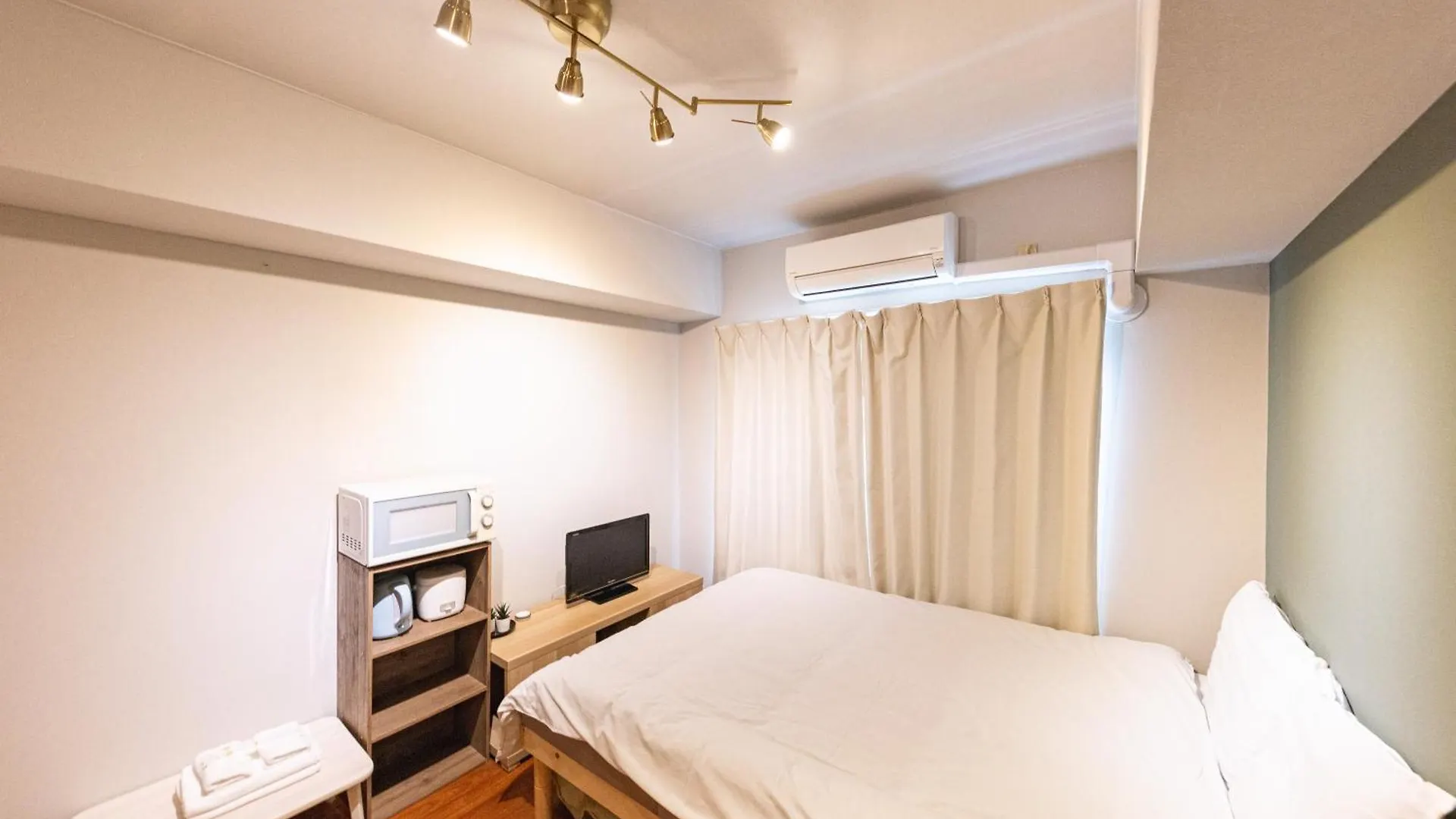 Apartamento 702 道頓堀側のお部屋 中心地へのアクセス抜群 ダブルベッド1台 お布団1枚 Osaka 0*,