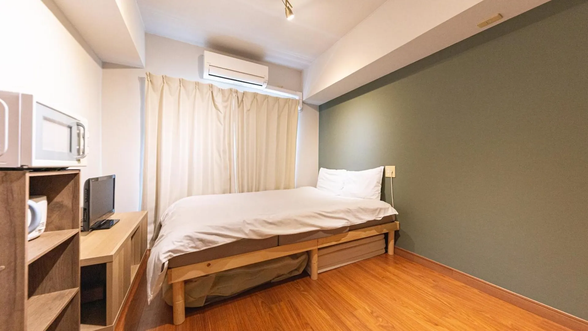 Apartamento 702 道頓堀側のお部屋 中心地へのアクセス抜群 ダブルベッド1台 お布団1枚 Osaka